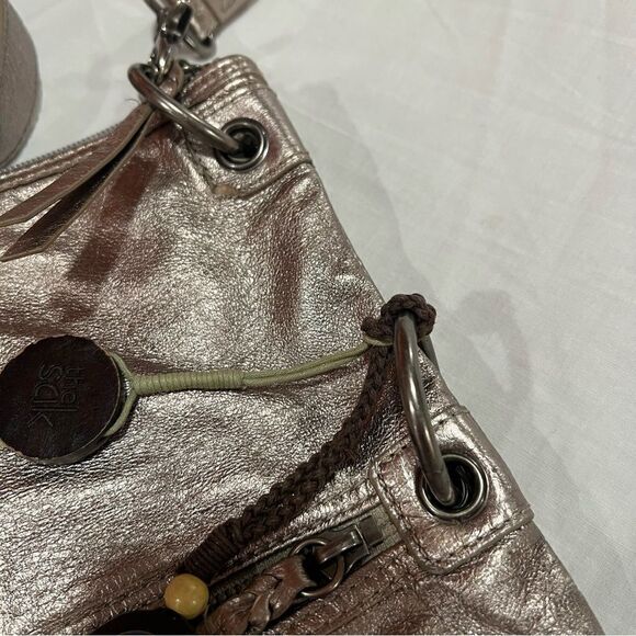 The Sak Platinum gold adjustable fold over crossbody bag - Picture 4 of 16